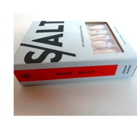 SALT Non Damaging Press On Nails Wave Beach Medium Almond - Picture 3 of 5